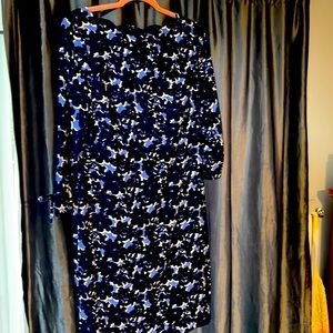 Women’s size 4 Talbots navy dress.